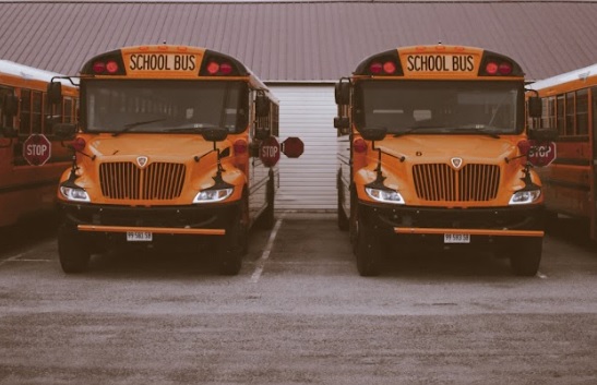Hood River County School District (HRCSD) Resilient Electric School Bus and Microgrid